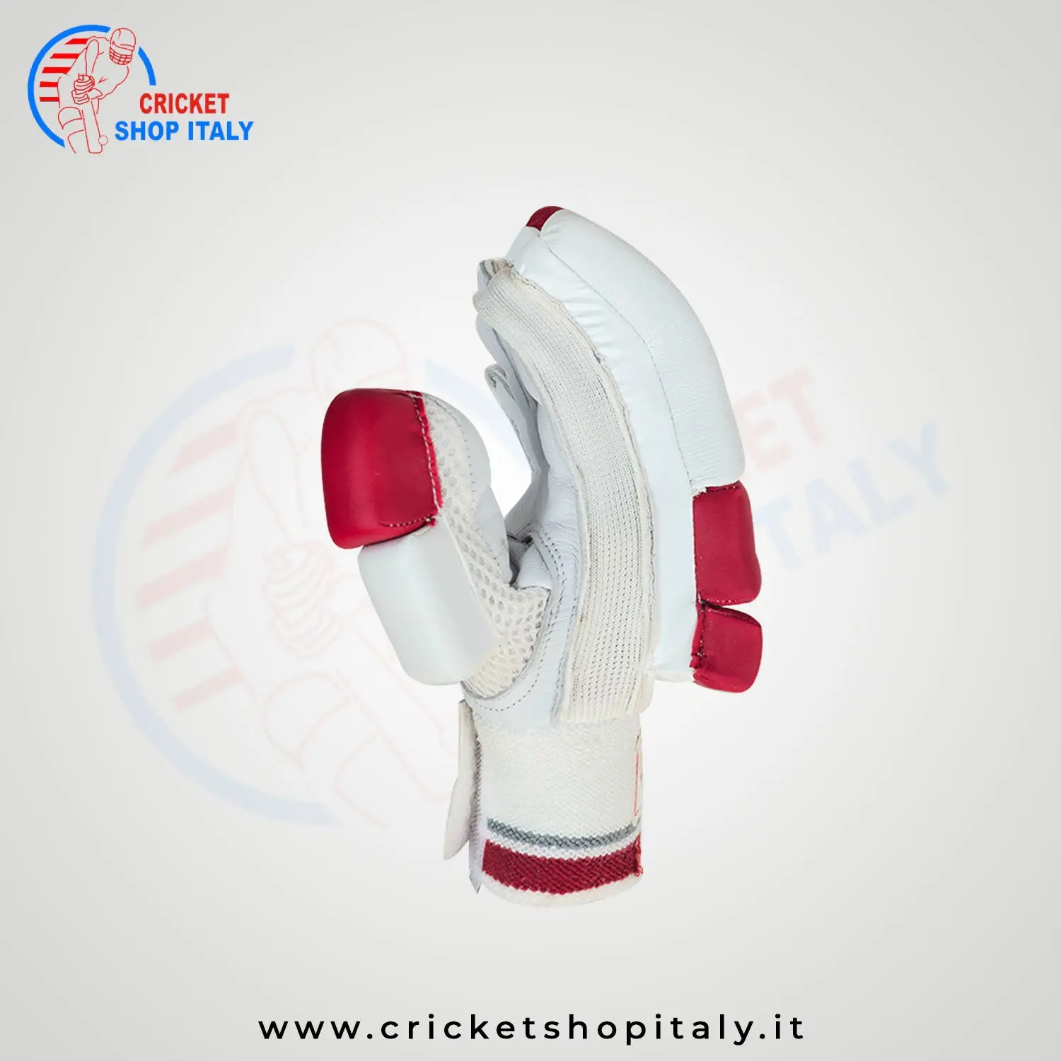 DS Red/White 1.0 Batting Gloves Junior - Image 4