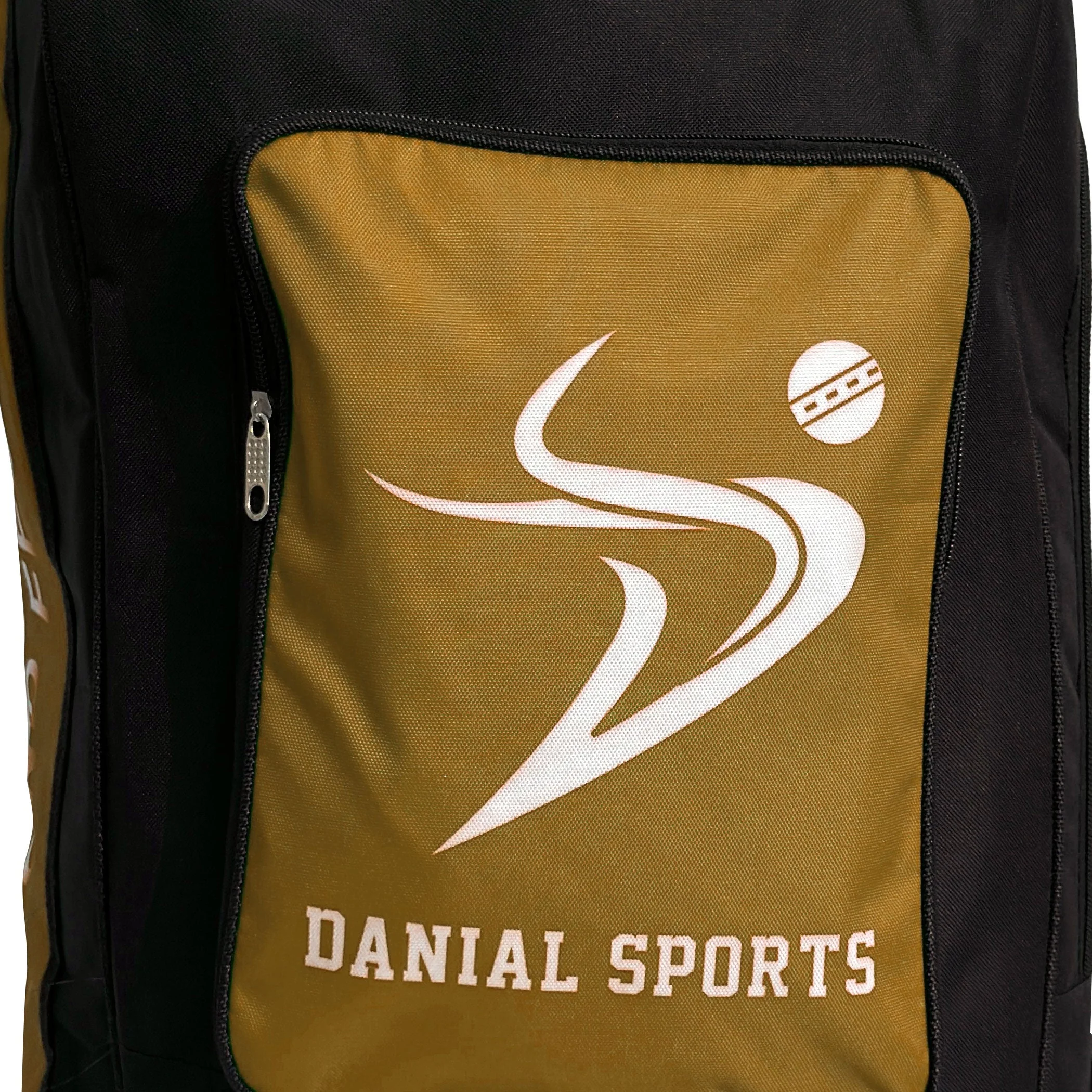 DS Star Duffle Bag Black/ Yellow - Image 7