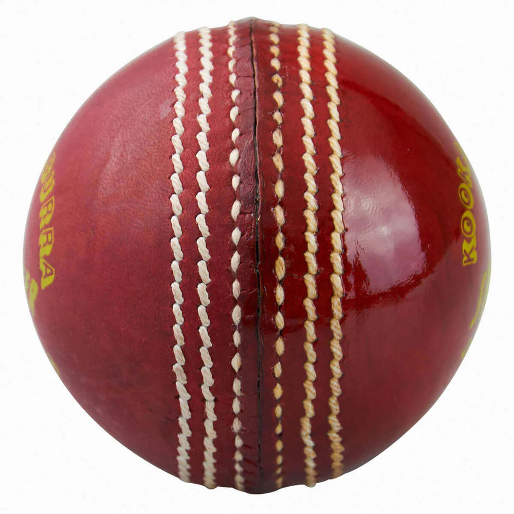 Kookaburra Super Coach Swinger ball - Image 4